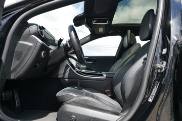 Mercedes Klasa C W206 Kombi Plug-In 2.0 300e 313KM 2023 Mercedes C300e 313 koni 2xAMG Panorama Hak Blis Webasto Ambiente LKA Hi-Fi, zdjęcie 12