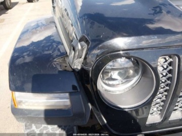 Jeep Wrangler IV 2023 Jeep Wrangler 4-Door Rubicon 392 4x4 2023 6.4 Benzyna 470KM, zdjęcie 7