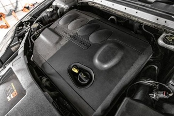 ЧЕРНЕНИЕ ДЛЯ ПЛАСТИКА И РЕЗИНЫ СРЕДСТВО ДЛЯ ОБНОВЛЕНИЯ ПЛАСТИКОВЫХ НАКЛАДОК БАМПЕРА