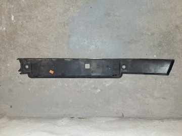LIŠTA CLONA (KRYT) POD TABULKA CITROEN DS5 9672839777