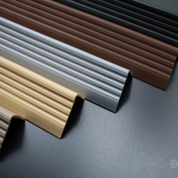 Profil schodowy samoprzylepny, nosek schodowy, 50x42mm, szary 200 cm,RGP