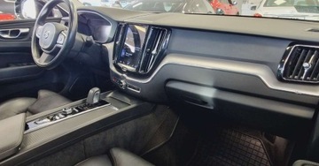 Volvo XC60 II Crossover T5 250KM 2020 Volvo XC 60 Mild Hybrid B5 250KM Salon PL AWD 2.0 Benzyna 250KM, zdjęcie 18