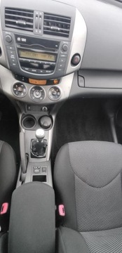 Toyota RAV4 III MPV Facelifting 2.0 Valvematic 158KM 2011 Toyota RAV4 2.0 benz ,bezwypadek ,4x4 ,morski metalik 2.0 Benzyna 158KM, zdjęcie 16