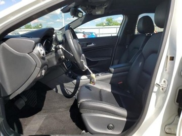 Mercedes GLA I 2017 Mercedes-Benz GLA 2017 Mercedes-Benz GLA GLA 250 4MATIC SUV 2.0 Benzyna, zdjęcie 6