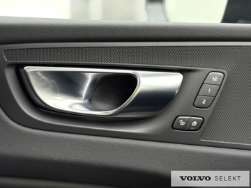 Volvo XC60 II 2024 Volvo XC 60 T6 Plug-In | AWD | Plus Dark | FV23% |, zdjęcie 31