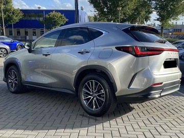 Lexus NX II SUV Facelifting 2.5 350h 200KM 2025 Od ręki - 350h Prestige 2.5 Hybrid 200KM | Podgrzewane fotele!, zdjęcie 2