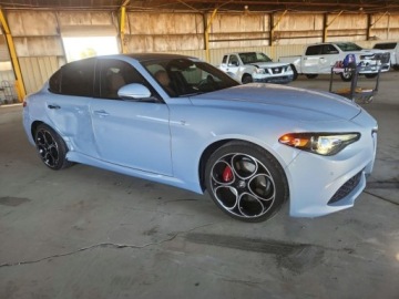 Alfa Romeo Giulia II 2022 Alfa Romeo Giulia 2022r., Super, 2.0L, od ubezpieczalni 2.0 Benzyna 284KM, zdjęcie 2