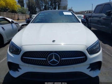 Mercedes Klasa E W213 2022 Mercedes-Benz Klasa E 450 2022 3.0l 3.0 Benzyna 362KM, zdjęcie 7