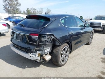 Maserati Levante 2023 Maserati Levante GT 2023 3.0l 3.0 Benzyna 345KM, zdjęcie 5
