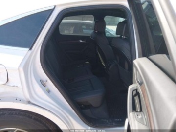 Audi 2022 Audi Q5 Sportback Premium Plus 45 Tfsi S Line Quattro S Tronic 2022 2.0, zdjęcie 12