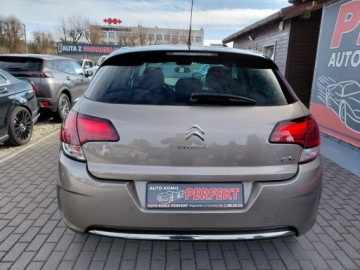 Citroen C4 II Hatchback 5d Facelifting 1.6 HDi 92KM 2015 Citroen C4 Lift LED Sensor Elektryka Tempomat PDC Alu 1.6 Diesel 92KM, zdjęcie 5