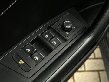 Volkswagen T-Roc I SUV Facelifting 1.5 TSI ACT 150KM 2023 Volkswagen T-Roc Kamera Cofania! APP! IQ.Light! La, zdjęcie 10