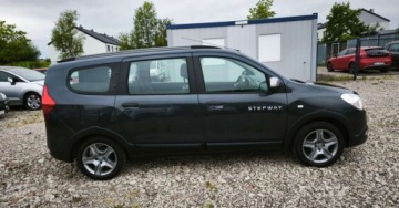 Dacia Lodgy Minivan Facelifting 1.6 SCe 102KM 2019 Dacia Lodgy Dacia Lodgy SCe 100 Stepway 1.6 Benzyna 102KM, zdjęcie 5