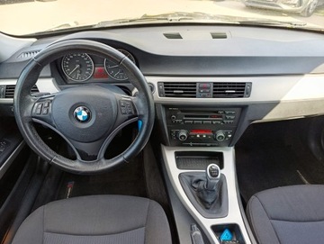 BMW Seria 3 E90-91-92-93 Touring E91 2.0 320i 170KM 2010 2.0 320I 170KM e91, Manual, Do poprawek blacharskich BMW Seria 3, zdjęcie 24