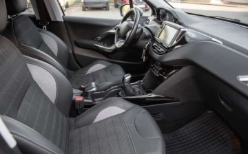 Peugeot 2008 I SUV Facelifting 1.6 BlueHDi 99KM 2016 Peugeot 2008 1.6eHDI 100KM Allure Perla Skora Ledy Navi Alu Full 1.6, zdjęcie 25