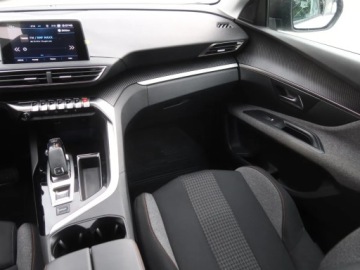 Peugeot 3008 II Crossover 1.2 PureTech 130KM 2019 Peugeot 3008 1.2 PureTech, Salon Polska, zdjęcie 7