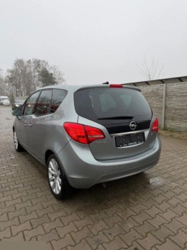Opel Meriva II Mikrovan 1.7 CDTI ECOTEC 110KM 2013 Opel Meriva 1.7 CDTI Cosmo 110KM 2013r Niski przebieg, zdjęcie 3