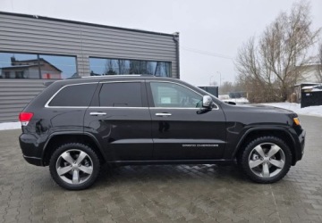 Jeep Grand Cherokee IV Terenowy Facelifting 3.6 V6 286KM 2015 Jeep Grand Cherokee Jeep Grand Cherokee 3.6 V6 Overland EU6 3.6 Benzyna, zdjęcie 12