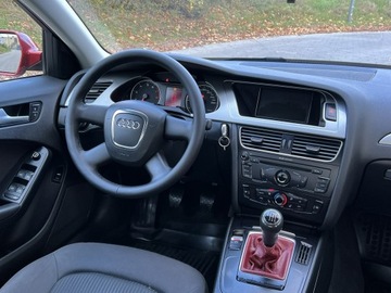 Audi A4 B8 Limousine 1.8 TFSI 120KM 2010 Audi A4 Zarejestrowany Klimatronic Benzyna, zdjęcie 8