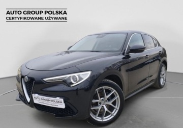 Alfa Romeo Stelvio SUV 2.0 Turbo 280KM 2017 Alfa Romeo Stelvio Executive Q4, Podgrzewane fotele, Kamera cofania, GPS,
