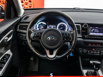 Kia Niro I 2018 Od ręki - 1.6 GDI Hybrid Crossover 141KM 2018, zdjęcie 9