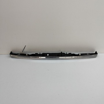 BMW 7 F01 F02 F03 F04 2010 LIŠTA OSVĚTLENÍ ZADNÍ TABULKY SPZ
