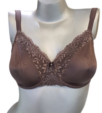 TRIUMPH BIUSTONOSZ LADYFORM SOFT W ROZ 90D