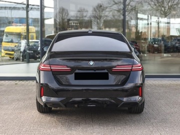 BMW Seria 5 G90-91 Touring 2.0 520d 197KM 2025 BMW Seria 5 520d xDrive Sport Sedan 2.0 (197KM) 2025, zdjęcie 3