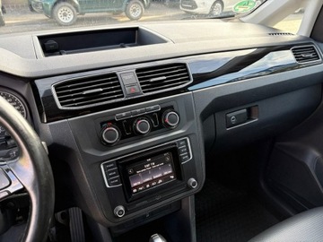 Volkswagen Caddy IV Kombi Maxi 2.0 TDI SCR BlueMotion Technology 102KM 2019 Volkswagen Caddy niepełnosprawnych rampa inwalida, zdjęcie 24