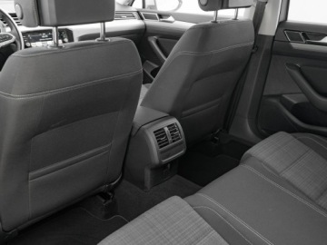 Volkswagen Passat B8 Variant Facelifting 2.0 TDI SCR 150KM 2022 Volkswagen Passat GD5C877#2.0 TDI Business DSG, zdjęcie 22