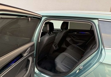 Volkswagen Passat B8 Variant Facelifting 2.0 TDI SCR 150KM 2024 Volkswagen Passat ELAGANCE salon Polska gwar. masaz matrix kamery360 wenty, zdjęcie 10
