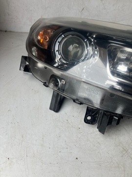 SVĚTLO PRAVÝ PŘEDNÍ XENON RENAULT LATITUDE 260105696R