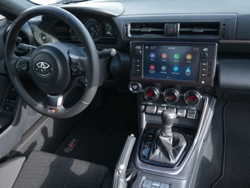 Toyota GR86 2.4 Boxer 234KM 2023 Toyota GR86 8000 km 2,4 aut Biała PERŁA ACC Keyles Full-Led Kamera IDEALNA, zdjęcie 17