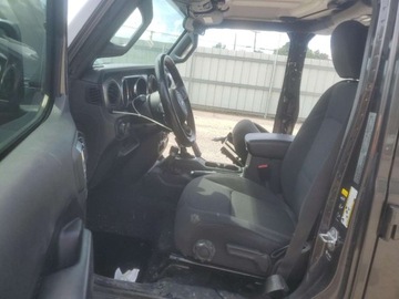 Jeep Gladiator 2021 Jeep Gladiator Sport 2021 3.6l 3.6 Benzyna 285KM, zdjęcie 7