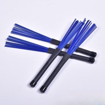 барабанные палочки, барабанная щетка