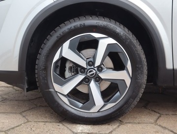 Nissan Qashqai III Crossover 1.3 DIG-T MHEV 158KM 2023 Nissan Qashqai 1.3 DIG-T MHEV, Salon Polska, zdjęcie 14