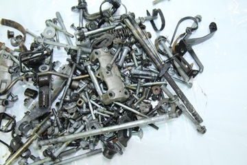 YAMAHA FZ1 1000 S FAZER RN16 06-15 ВИНТЫ ВИНТЫ