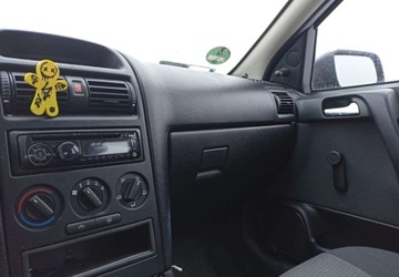 Opel Astra G Sedan 1.4 16V 90KM 2003 Opel Astra Opel Astra 1.4 Benzyna 90KM, zdjęcie 9
