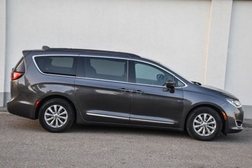 Chrysler Pacifica II 3.6 V6 291KM 2017 Chrysler Pacifica CHRYSLER PACIFICA 3.6 291KM 8-OSOB LED DVD Martwe-Pole K, zdjęcie 15