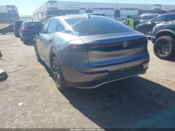 Toyota 2024 Toyota Crown XLE 2024, 2.5L R4 236KM, 4x4, od ubezpieczalni 2.5 Hybryda, zdjęcie 3