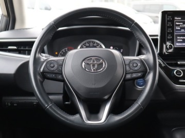 Toyota Corolla XII Sedan 1.8 Hybrid 122KM 2021 Toyota Corolla 1.8 Hybrid, Salon Polska, zdjęcie 15