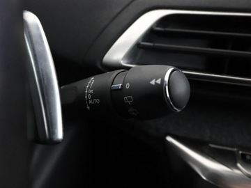 Peugeot 3008 II Crossover 1.5 BlueHDI 130KM 2018 Peugeot 3008 Automat Virtual Navi Kamera cofania, zdjęcie 34