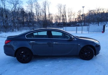Opel Insignia I Sedan 2.0 CDTI ECOTEC 130KM 2010 Opel Insignia 2.0cdti,klima,navi,skory,oplac 2.0 Diesel 130KM, zdjęcie 12