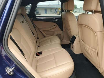 Porsche Macan 2022 Porsche Macan 2022 PORSCHE MACAN 2.0 Benzyna 261KM, zdjęcie 11