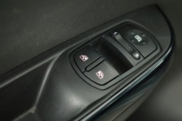 Opel Corsa E Hatchback 3d 1.4 Twinport 90KM 2017 Opel Corsa 1.4, Salon Polska, Serwis ASO, Klima, zdjęcie 13