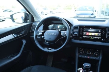 Skoda Karoq Crossover Facelifting 1.5 TSI ACT 150KM 2025 Skoda Karoq SalonPL Selection 150 KM DSG Matrix LED Pakiet WinterParking V, zdjęcie 9