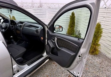 Dacia Duster I SUV Facelifting 1.2 TCe 125KM 2014 Dacia Duster Dacia Duster 1.2 TCe Celebration 1.2 Benzyna 125KM, zdjęcie 29