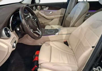 Mercedes GLC C253 SUV Plug-In 2.0 300de 306KM 2021 Mercedes-Benz GLC VAT 23 de 306KM automat 4matic 2021 r., salon PL, I wlas, zdjęcie 11