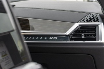 BMW X5 G05 SUV Facelifting 3.0 30d 298KM 2025 BMW X5 xDrive30d Dostępne od ręki!, zdjęcie 19