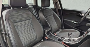 Opel Astra J Sports Tourer Facelifting 1.4 Turbo ECOTEC 120KM 2014 Opel Astra Opel Astra 1.4 T Cosmo 1.4 Benzyna 120KM, zdjęcie 11